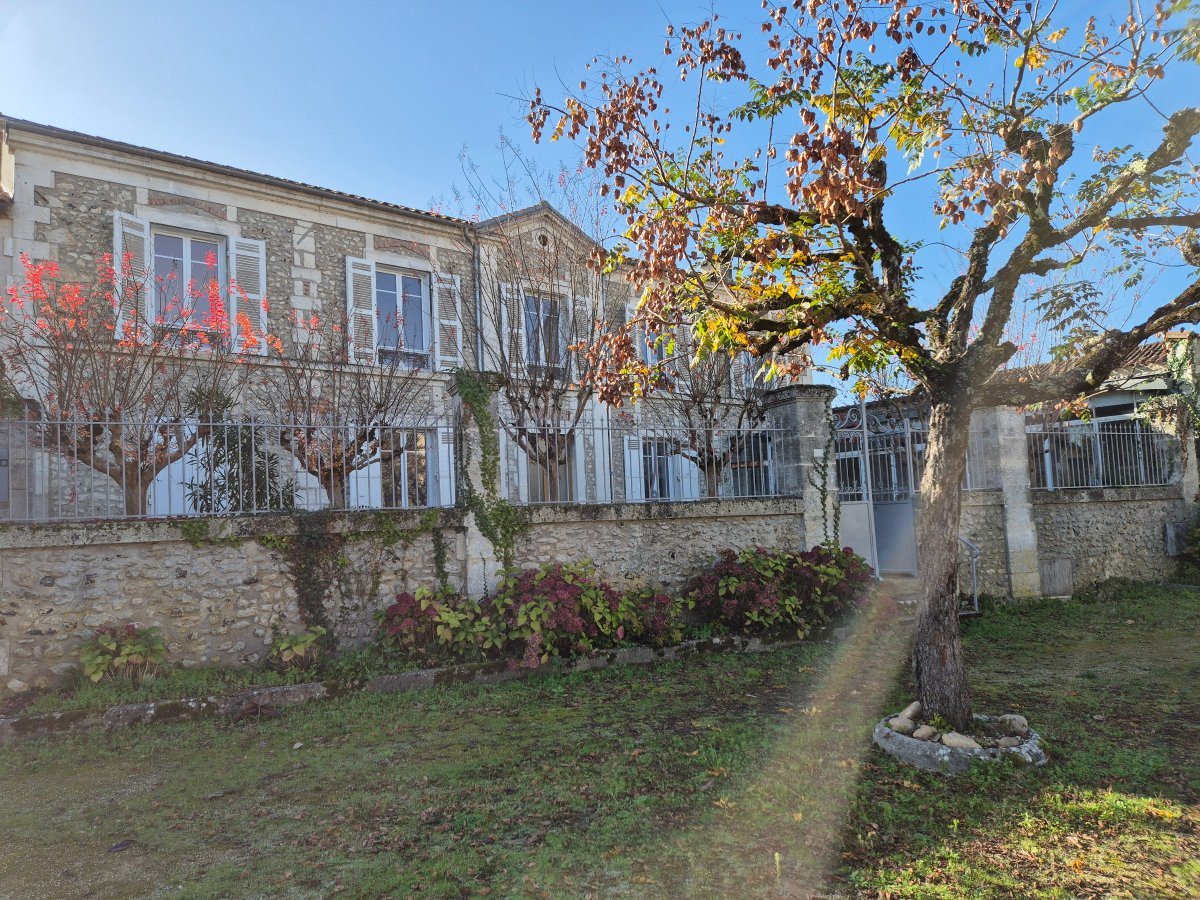 Maison à vendre, 216m², Razac-sur-l'Isle