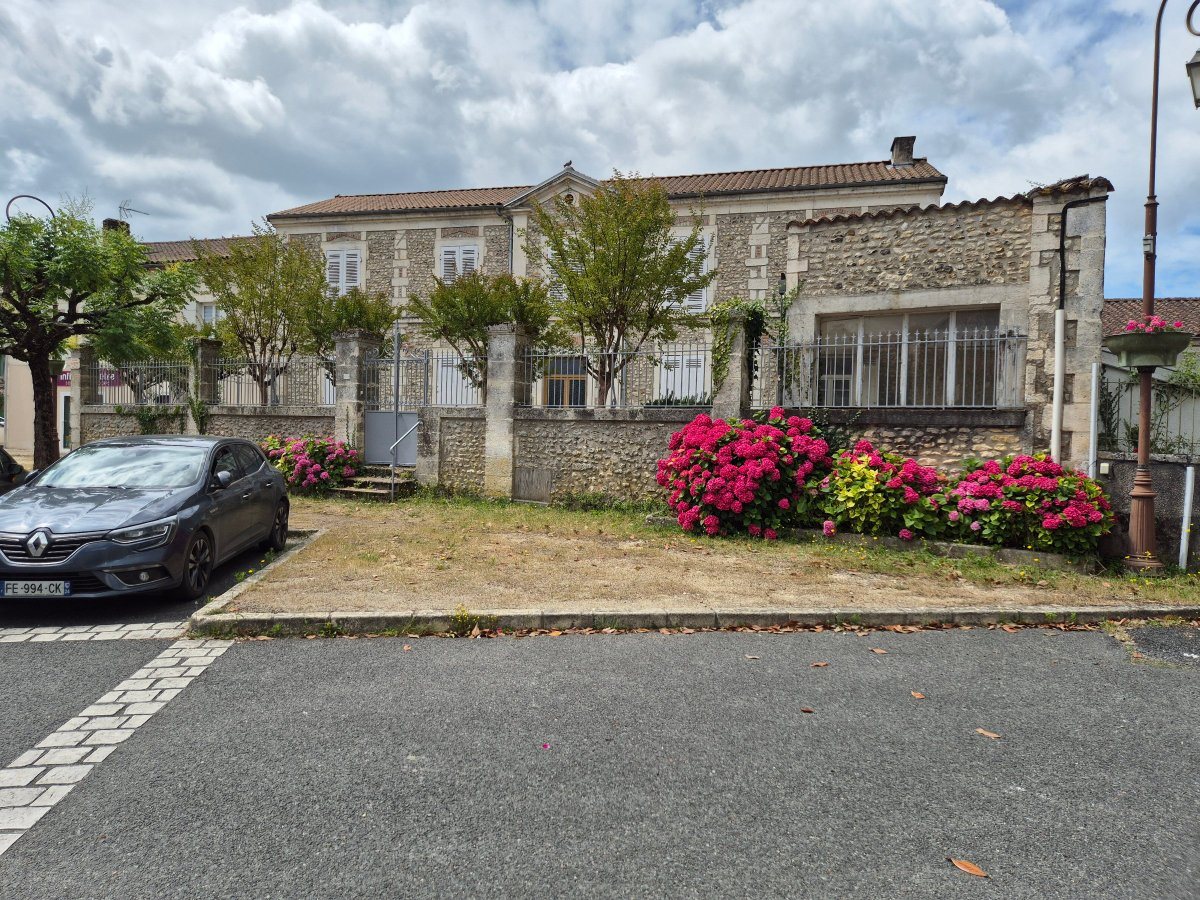 Maison à vendre, 216m², Razac-sur-l'Isle