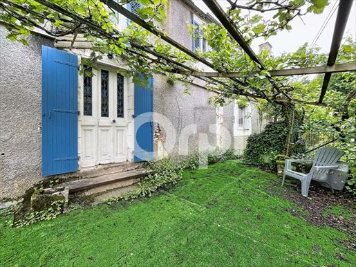 Maison 6 pièces 150 m² · à Cubjac-Auvézère-Val d'Ans · 150 m² · 198 000 €