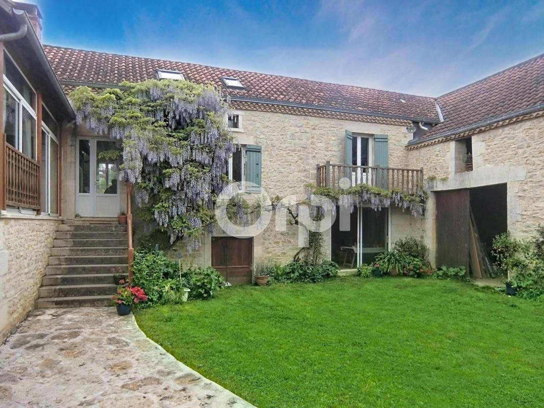 Maison à vendre, 235m², Cubjac