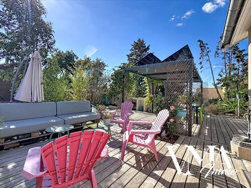 Terrain 6 pièces 120 m² · à Chessy · 120 m² · 445 000 €