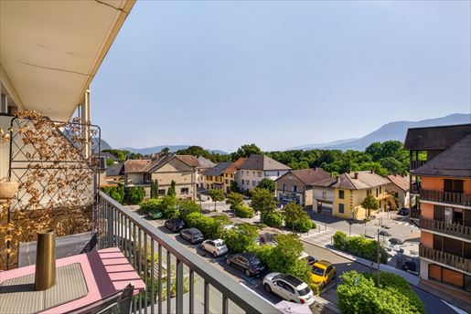 4 pièces 67 m² · à Le Bourget-du-Lac · 67 m² · 280 000 €