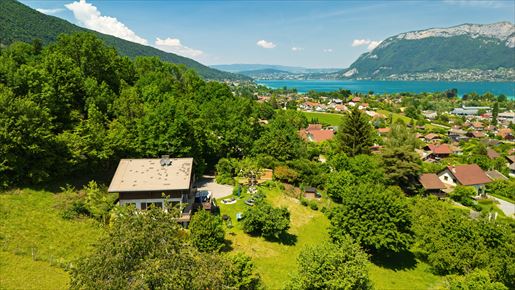 Maison 6 pièces 176 m² · à Annecy · 176 m² · 1 250 000 €