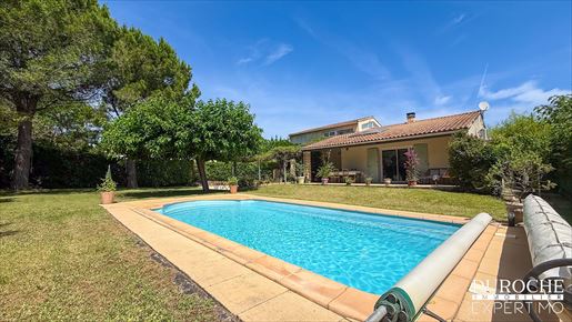 7 pièces 158 m² · à Roquemaure · 158 m² · 479 000 €