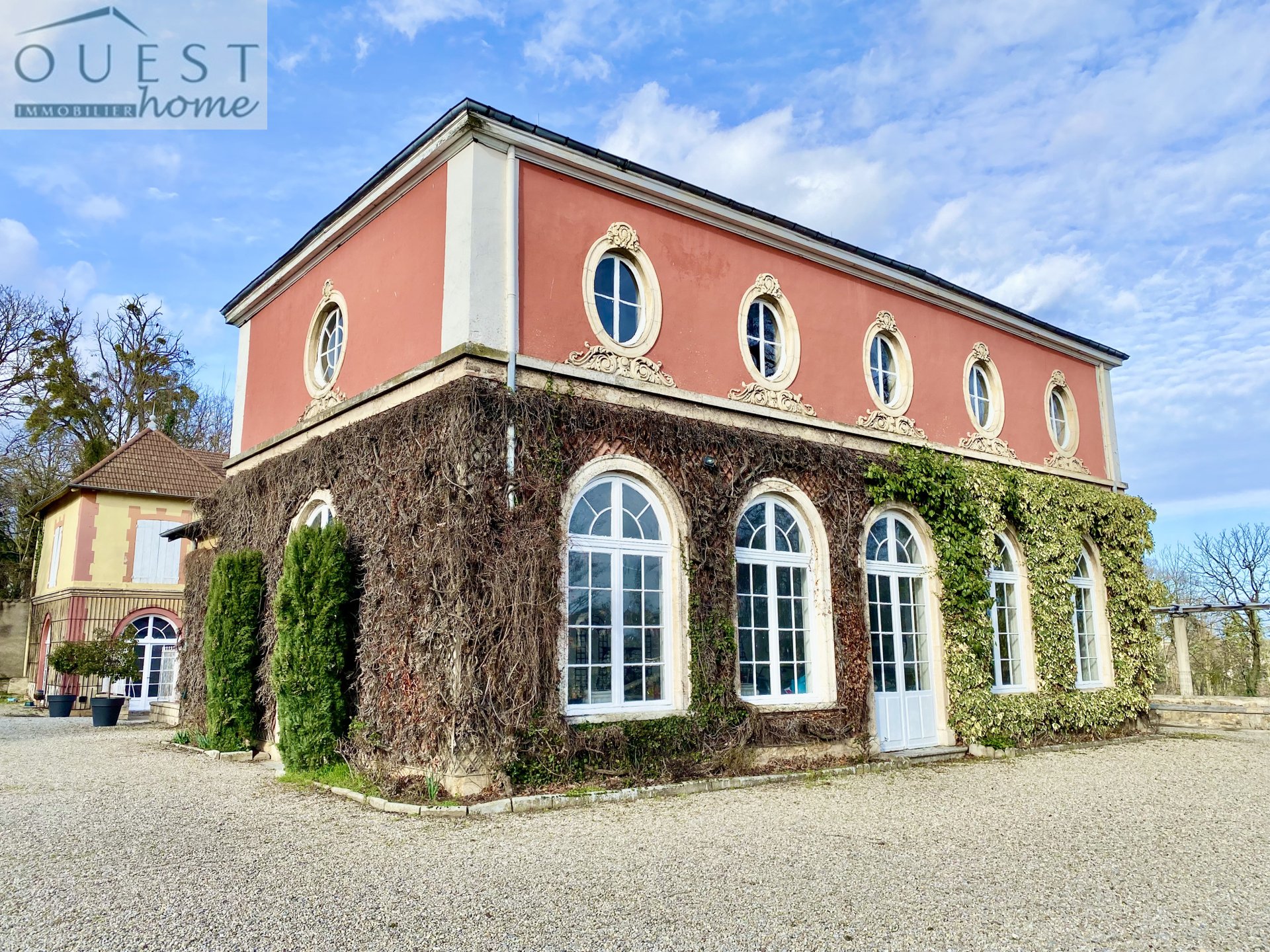 Maison à vendre, 1600m², Écully