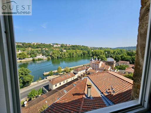 Appartement 5 pièces 146 m² · à Caluire-Et-Cuire · 146 m² · 725 000 €