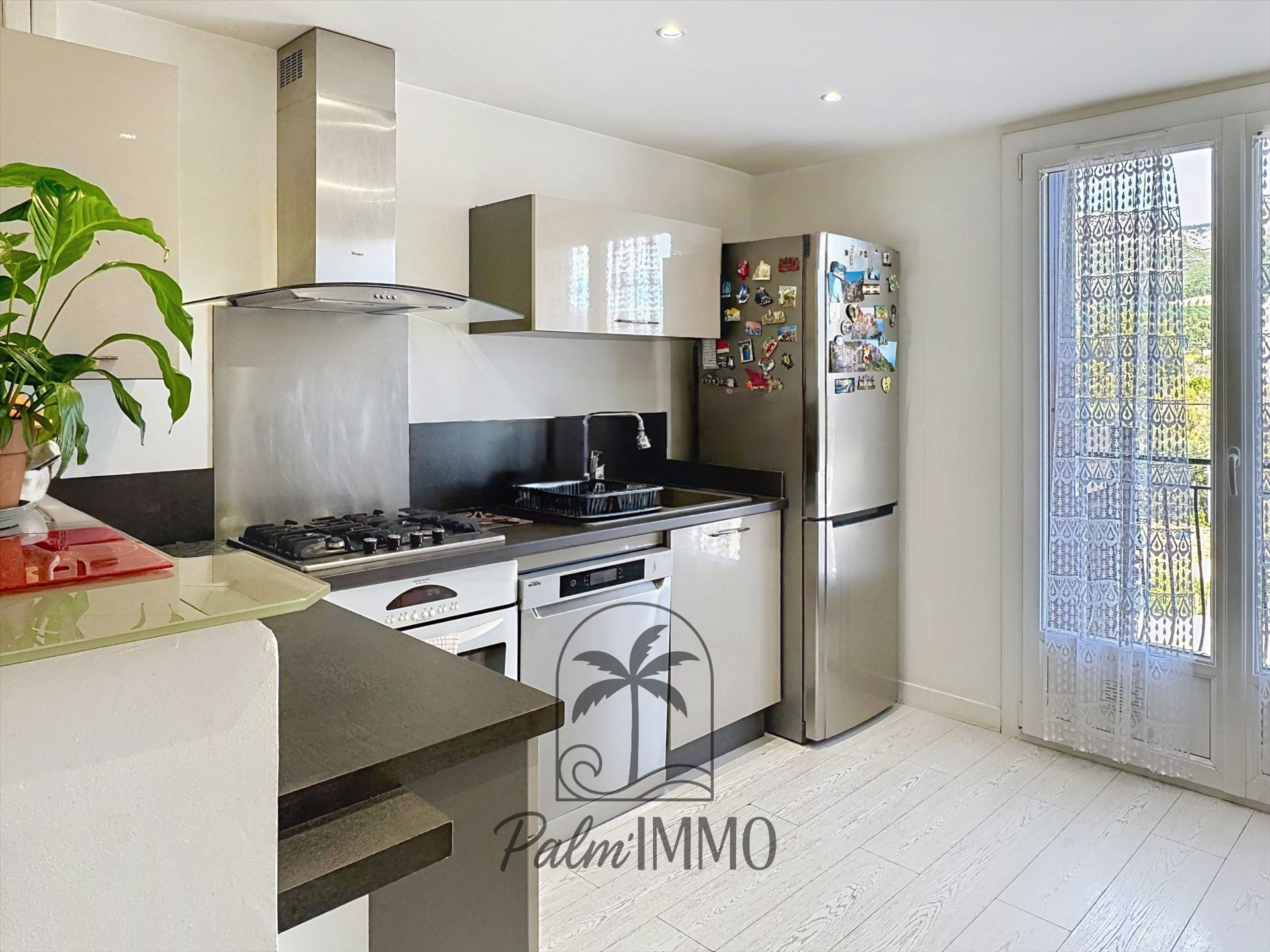 Appartement à vendre, 74m², Toulon