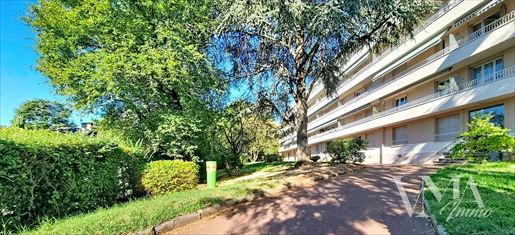 Appartement 4 pièces 80 m² · à Champagne-au-Mont-d'Or · 80 m² · 280 000 €