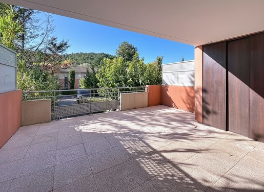 Appartement 3 pièces 68 m² · à Aix-en-Provence · 68 m² · 320 000 €