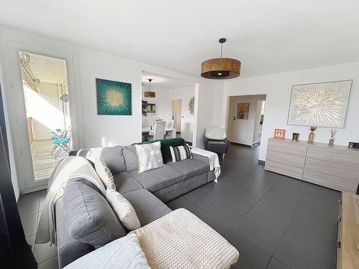 Appartement 4 pièces 84 m² · à Aix-en-Provence · 84 m² · 345 000 €
