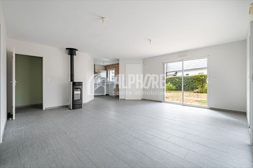 Maison 5 pièces 84 m² · à Saint-Lyphard · 84 m² · 290 000 €