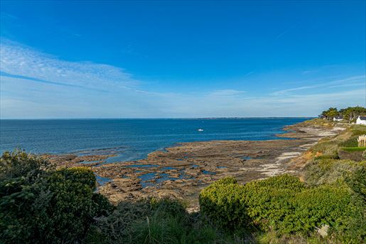 Terrain 1410 m² · à Piriac-sur-Mer · 1 410 m² · 330 000 €
