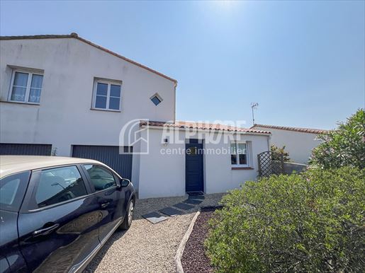 Maison 3 pièces 83 m² · à Coëx · 83 m² · 209 900 €