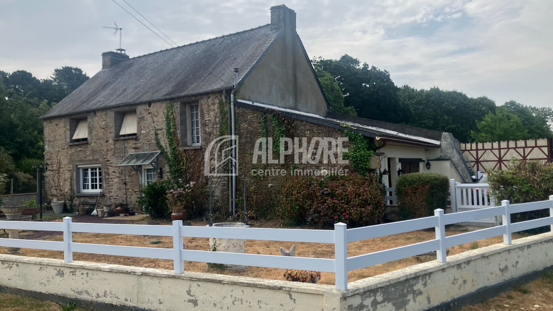 Maison à vendre, 152m², Bains-sur-Oust