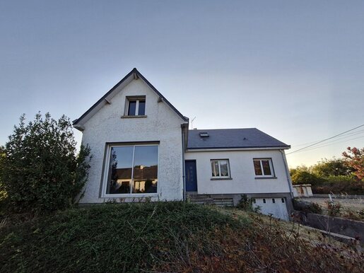 9 pièces 180 m² · à Saint-Herblain · 180 m² · 296 800 €