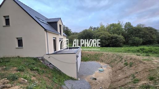 Maison 5 pièces 99 m² · à Nivillac · 99 m² · 303 920 €