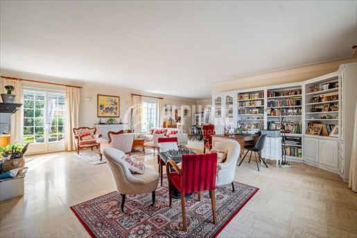 Maison 6 pièces 211 m² · à La Plaine-sur-Mer · 211 m² · 684 320 €