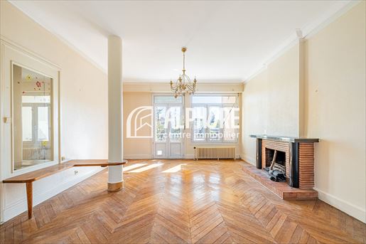 Maison 7 pièces 183 m² · à Nantes · 183 m² · 728 000 €