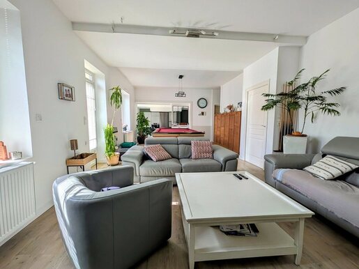 7 pièces 160 m² · à Cholet · 160 m² · 389 000 €