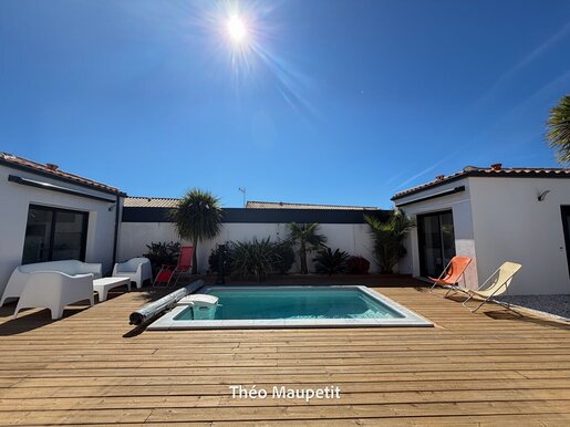 Maison 8 pièces 148 m² · à Talmont-Saint-Hilaire · 148 m² · 740 000 €
