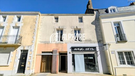 Immeuble 4 pièces 175 m² · à Paimboeuf · 175 m² · 119 900 €