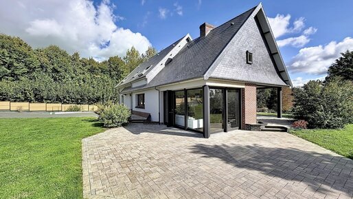 Maison 9 pièces 254 m² · au Parcq · 254 m² · 575 000 €