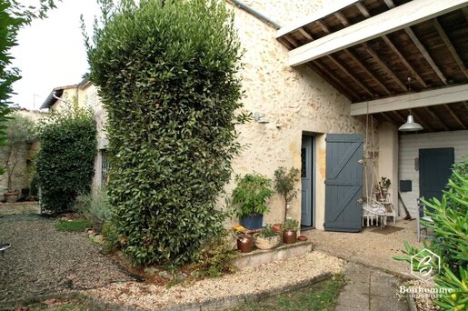 Maison 7 pièces 166 m² · à Saint-Selve · 166 m² · 419 900 €