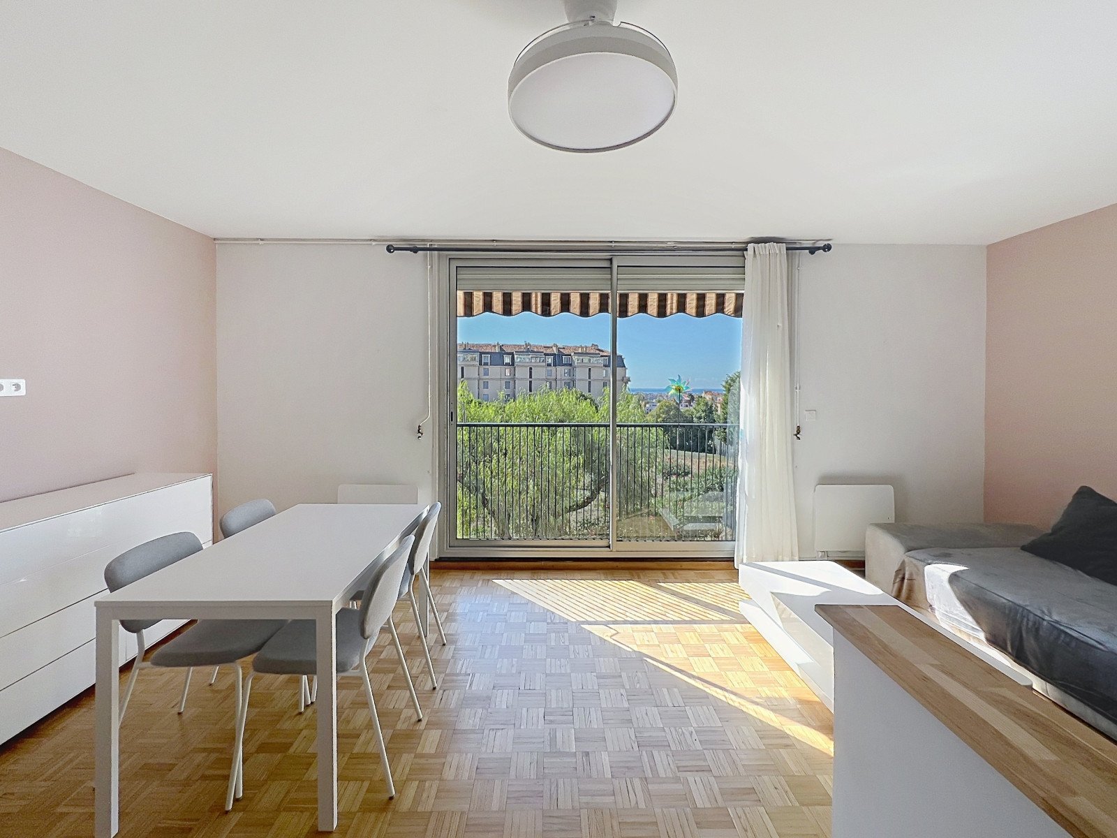 Appartement à louer, 57m², Nice