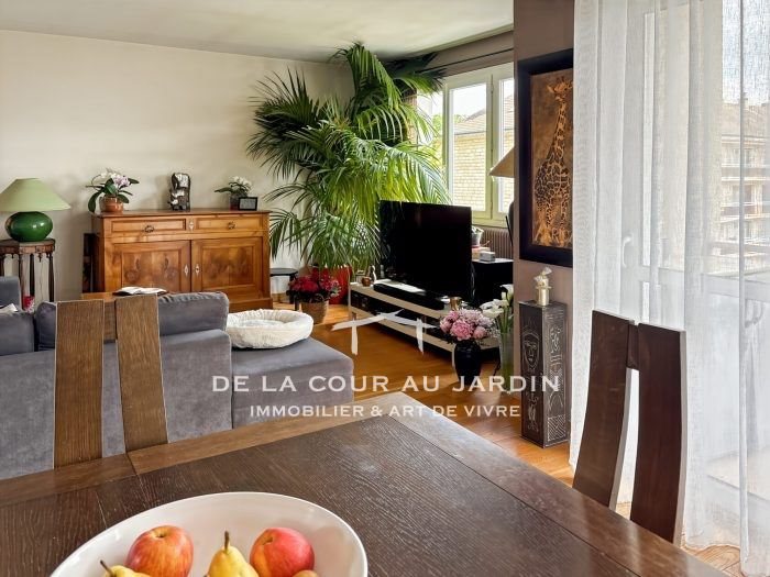 Appartement à vendre, 77m², La Celle-Saint-Cloud