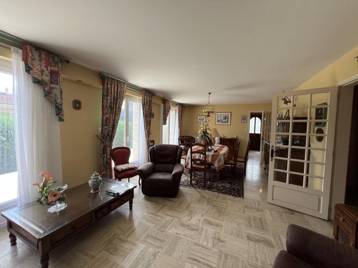 Maison à vendre, 132m², Plumelec