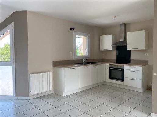 Appartement 4 pièces 80 m² · à Monterblanc · 80 m² · 198 550 €