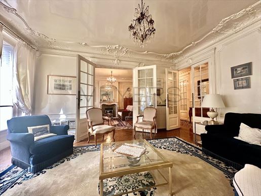 Appartement 5 pièces 146 m² · à Paris 17ème · 146 m² · 1 495 000 €