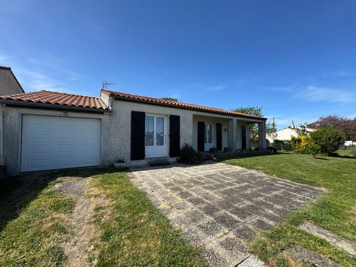 Maison 4 pièces 100 m² · à Soubise · 100 m² · 72 100 €