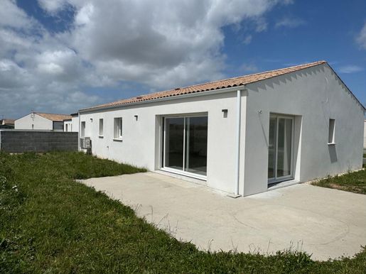 Maison 3 pièces 84 m² · à Saint-Nazaire-sur-Charente · 84 m² · 242 000 €