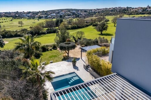 Maison 8 pièces 182 m² · à Juvignac · 182 m² · 949 000 €