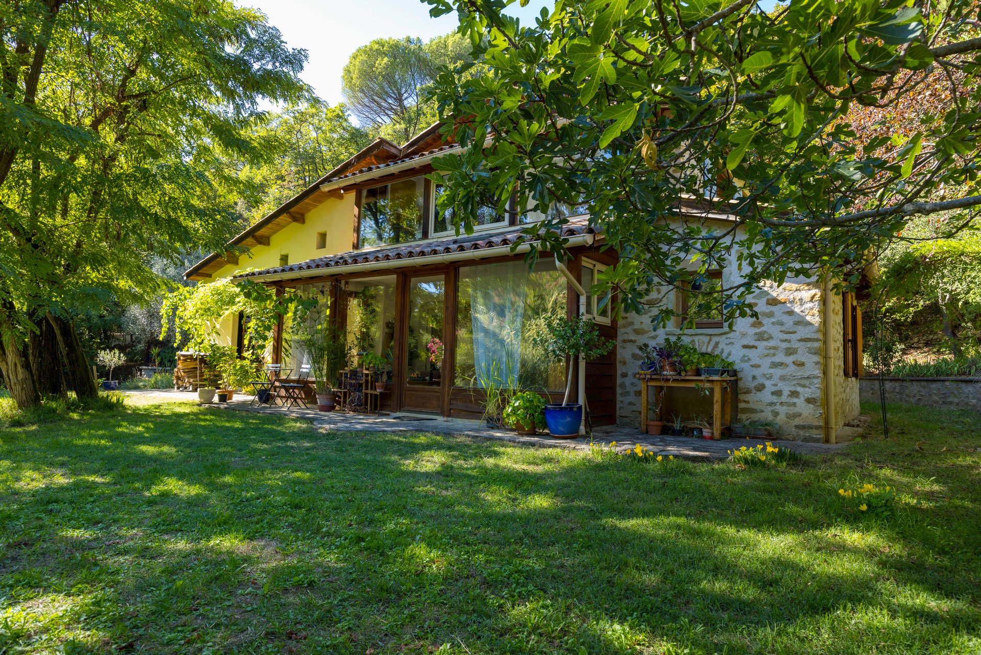Maison 11 pièces 256 m² · à Dieulefit · 256 m² · 875 000 €