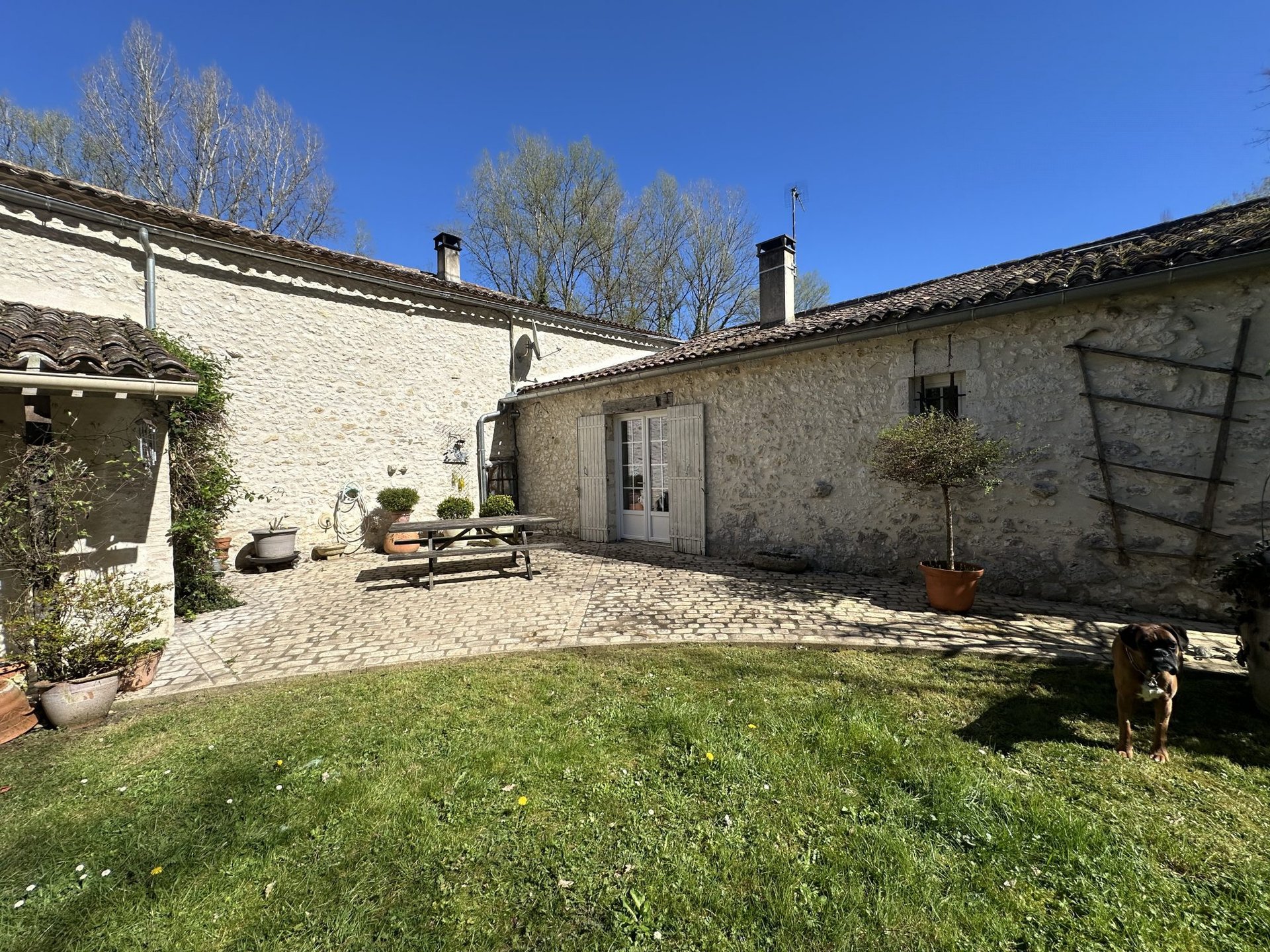 Maison à vendre, 300m², Eynesse