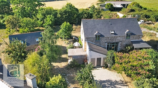 Maison 6 pièces 197 m² · à Lanvallay · 197 m² · 482 080 €