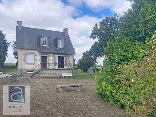 Maison 5 pièces 86 m² · à Plumaudan · 86 m² · 211 000 €