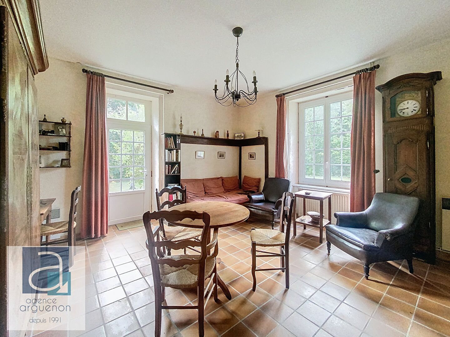 Maison à vendre, 242m², Plénée-Jugon