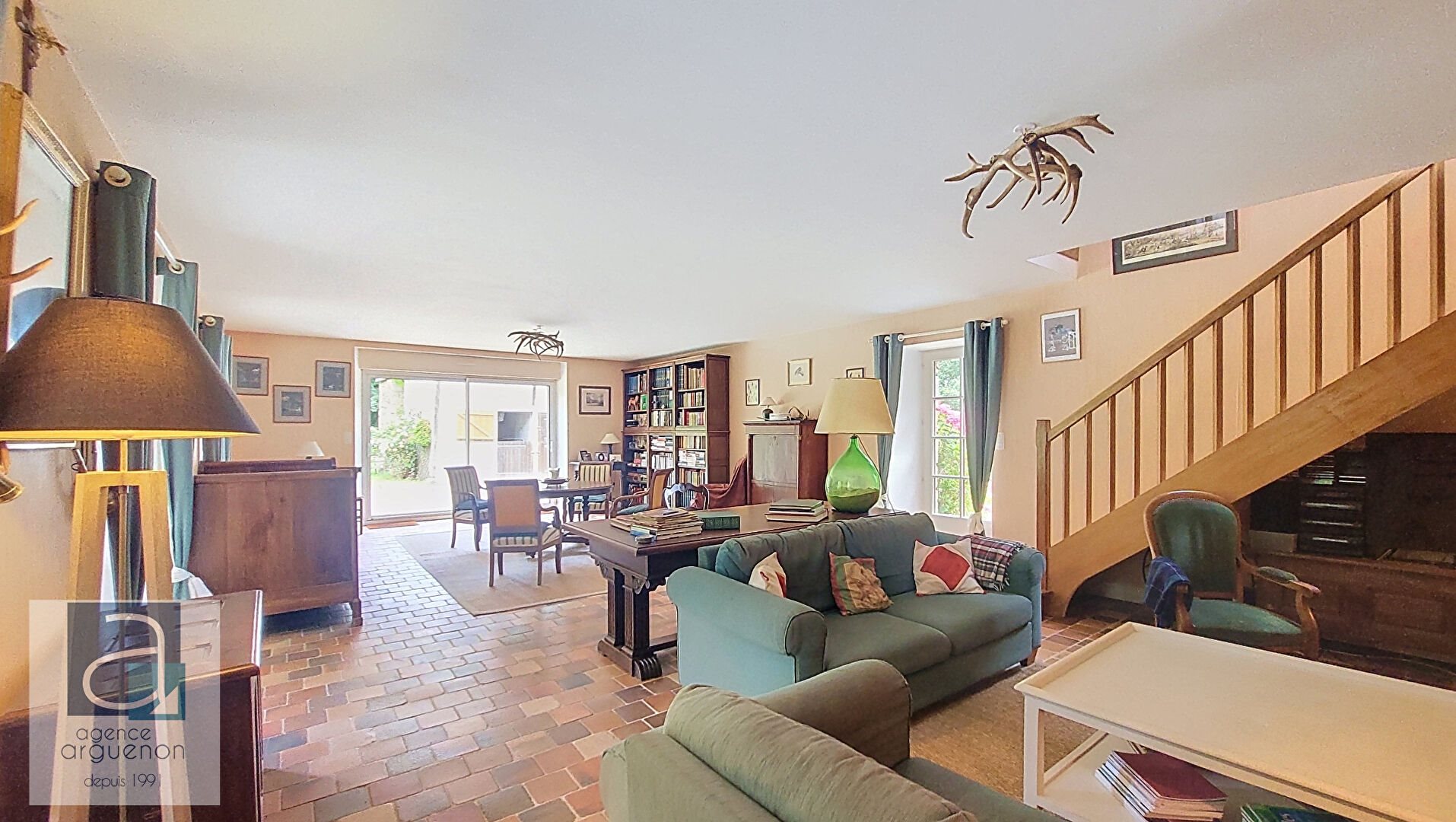Maison à vendre, 320m², Corseul
