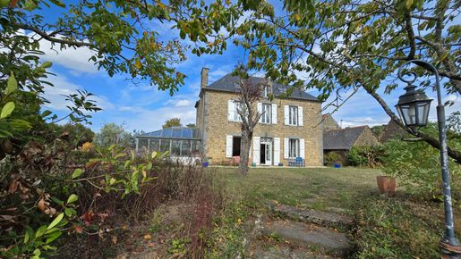 Maison 7 pièces 215 m² · à Évran · 215 m² · 469 900 €