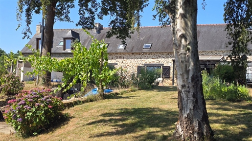 Maison 7 pièces 125 m² · à Plédéliac · 125 m² · 254 900 €