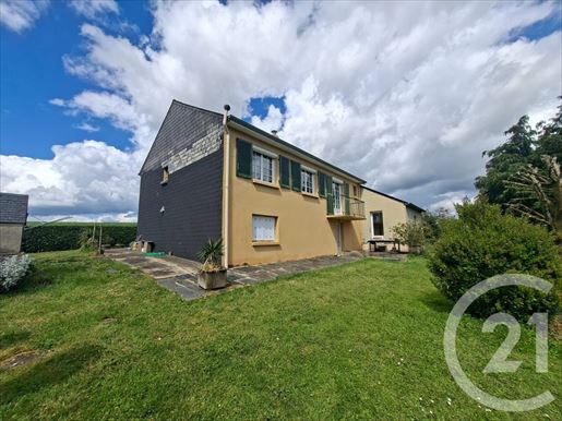 7 pièces 159 m² · à Moisdon-la-Rivière · 159 m² · 199 000 €