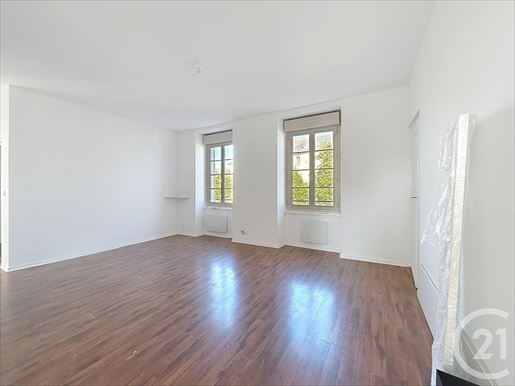 Appartement 3 pièces 45 m² · à Châteaubriant · 45 m² · 82 000 €