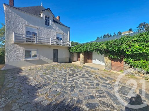 Maison 7 pièces 126 m² · à Petit-Auverné · 126 m² · 212 000 €