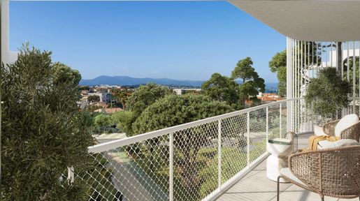 Parking 69 m² · à Antibes · 69 m² · 503 000 €