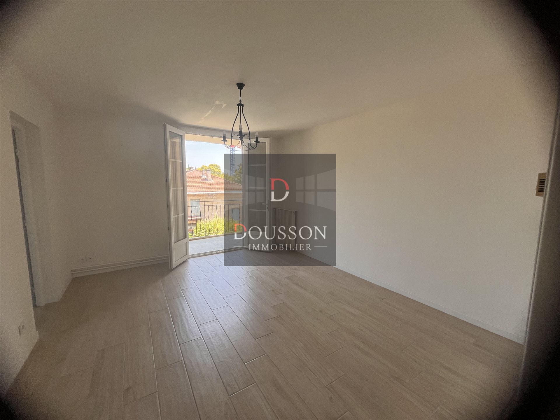 Appartement à vendre, 66m², Uzès