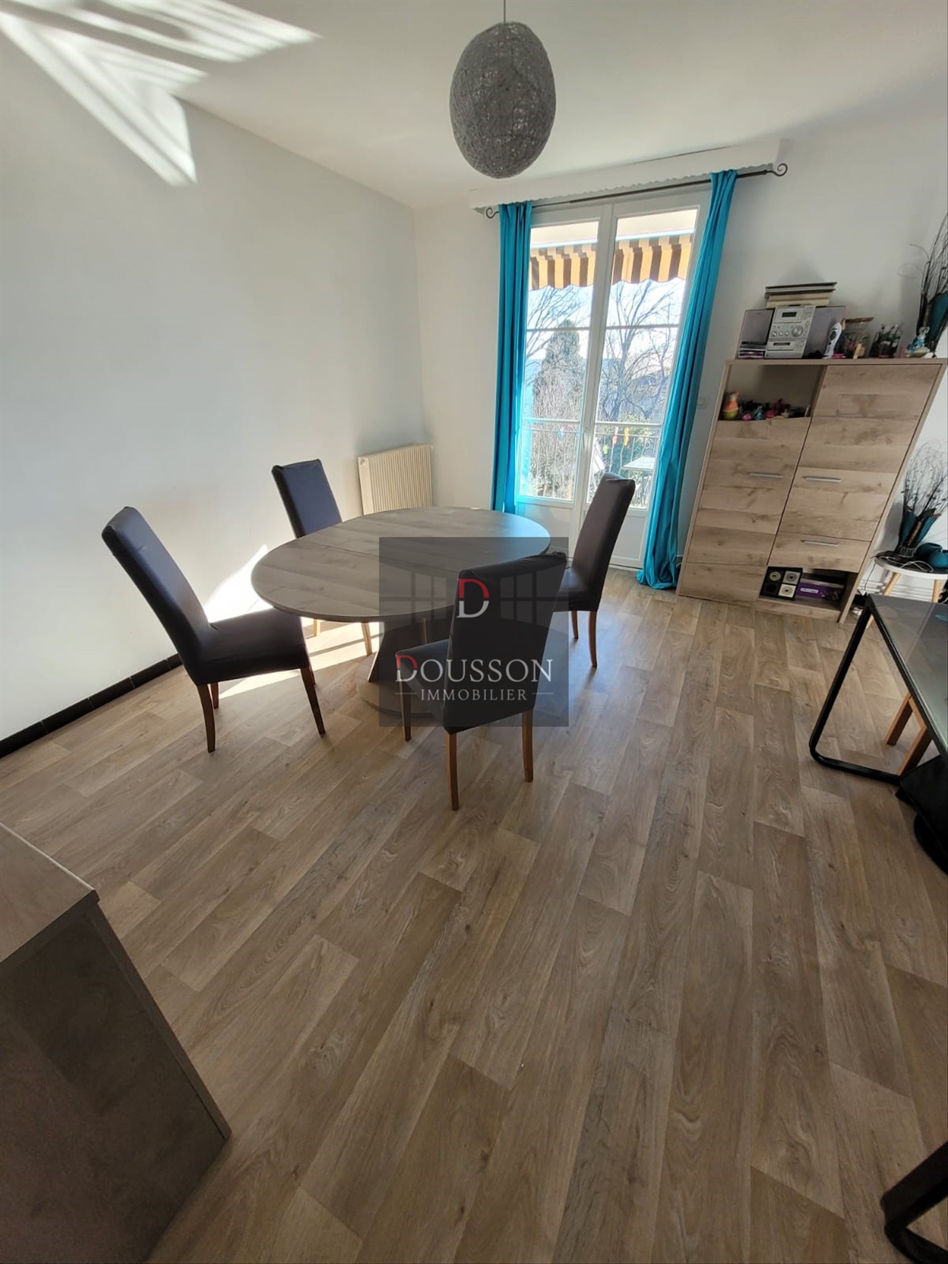 Appartement à vendre, 81m², Uzès