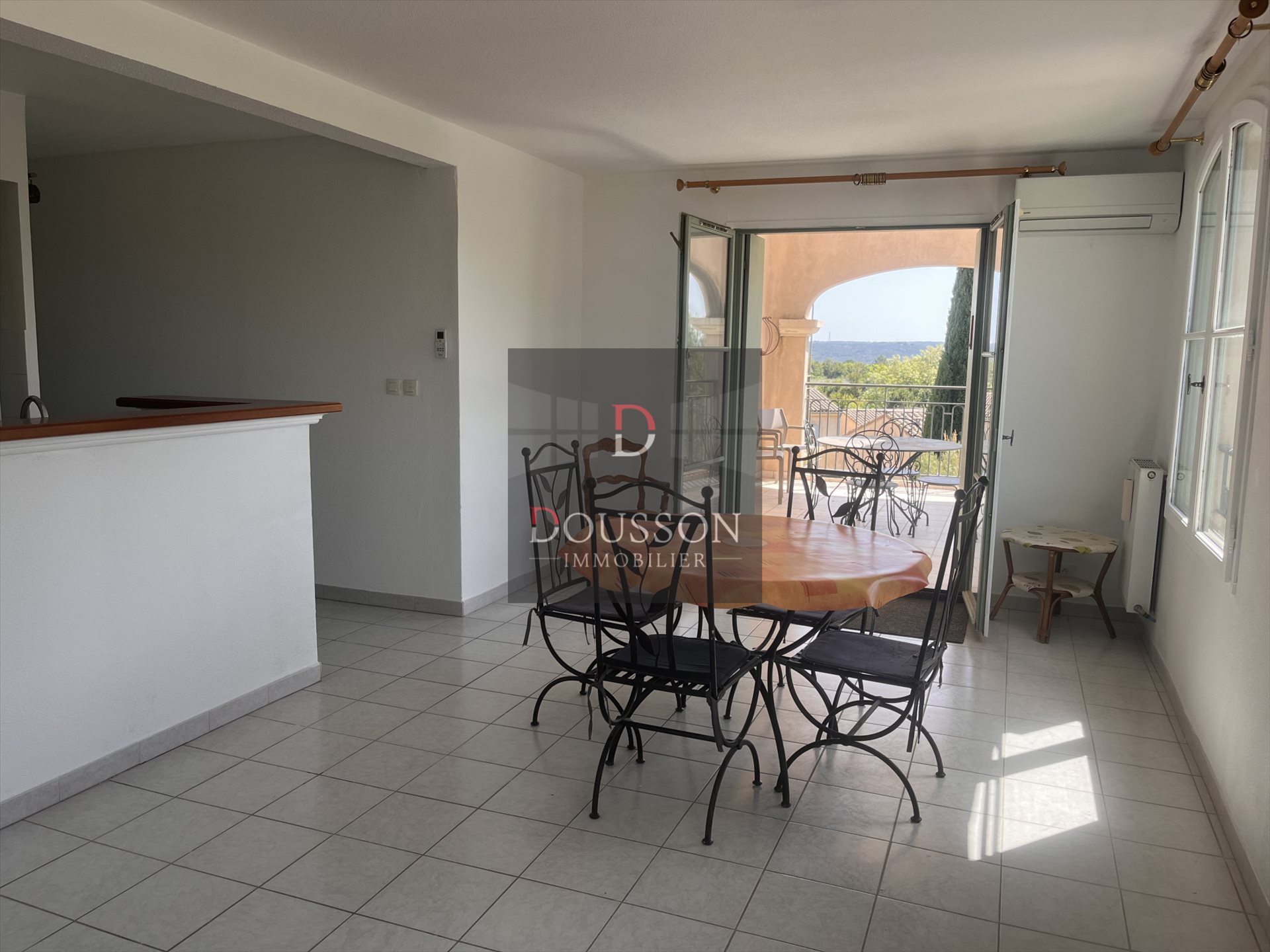 Appartement à vendre, 77m², Uzès